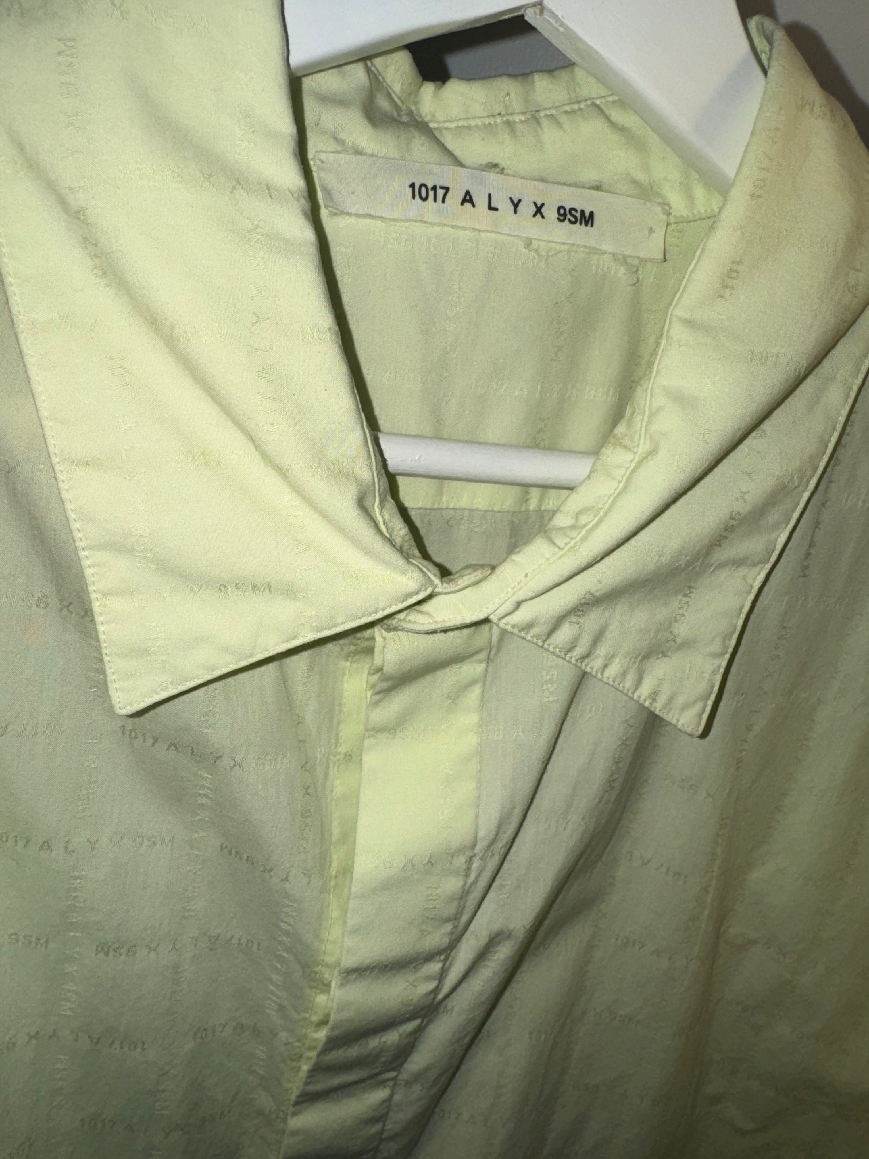 1017 ALYX 9SM  Logo 👕